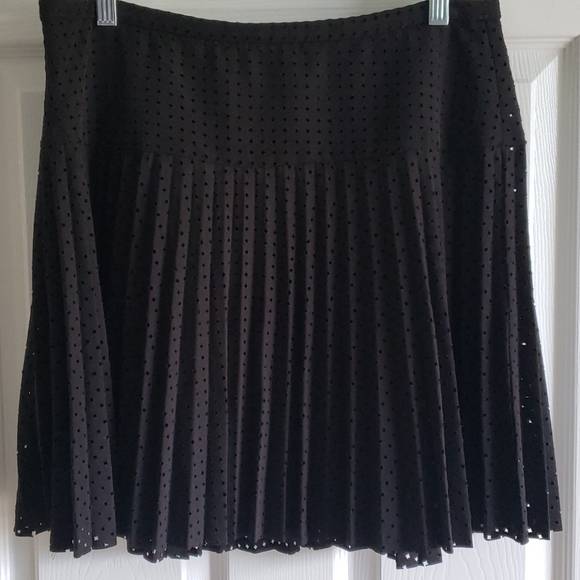 J. Crew Dresses & Skirts - J.Crew Black pleated skirt